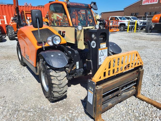 JLG G5-18A