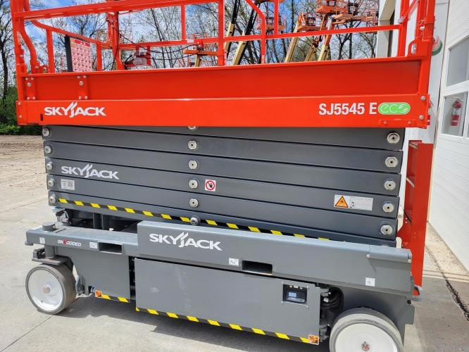 SKYJACK SJ5545E