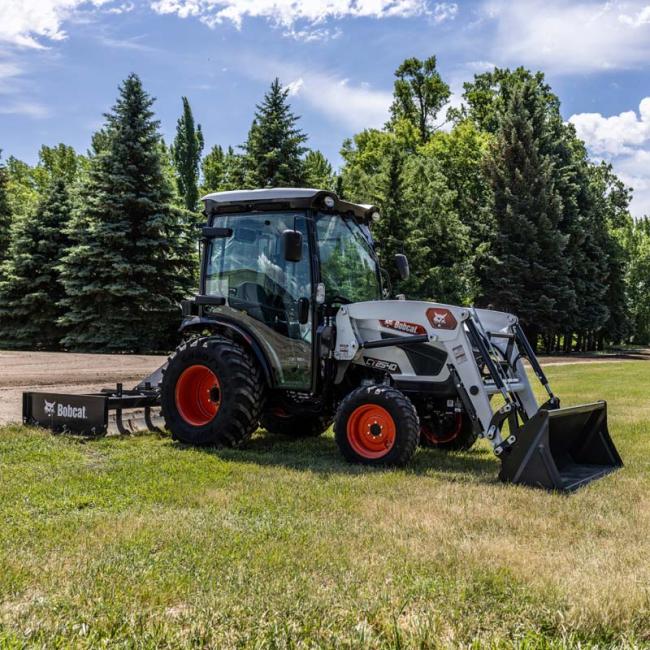 CT2540 Compact Tractor
