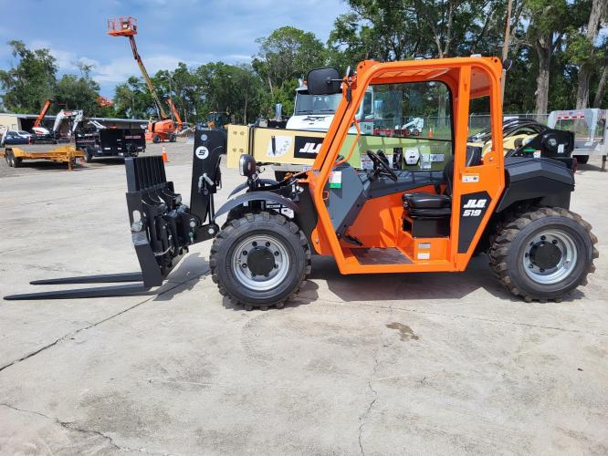 JLG 519