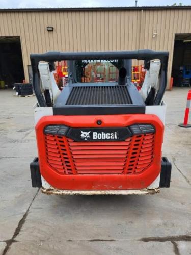 BOBCAT T66