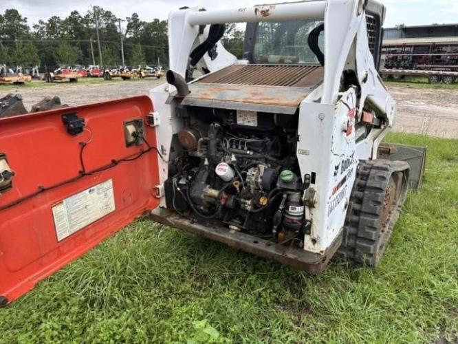 BOBCAT T590
