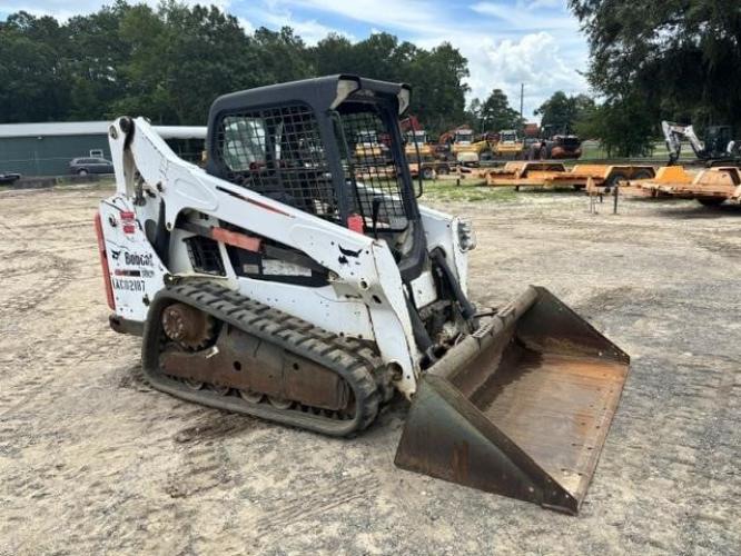 BOBCAT T590