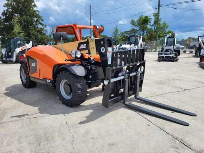 JLG 519
