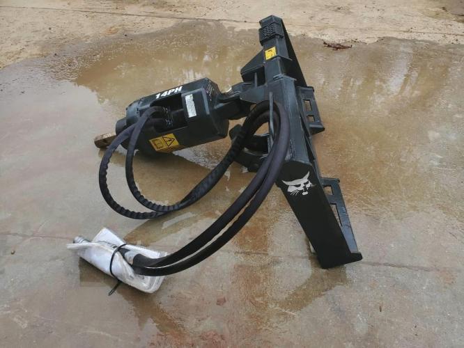 BOBCAT 14PH AUGER