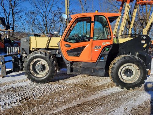 2019 JLG 1732