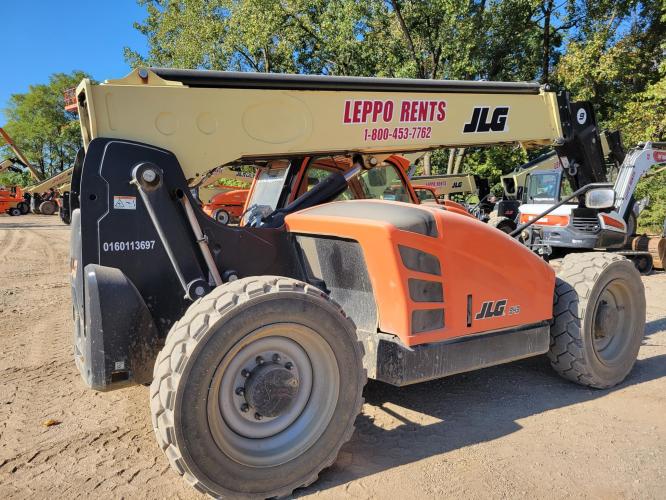 JLG 943
