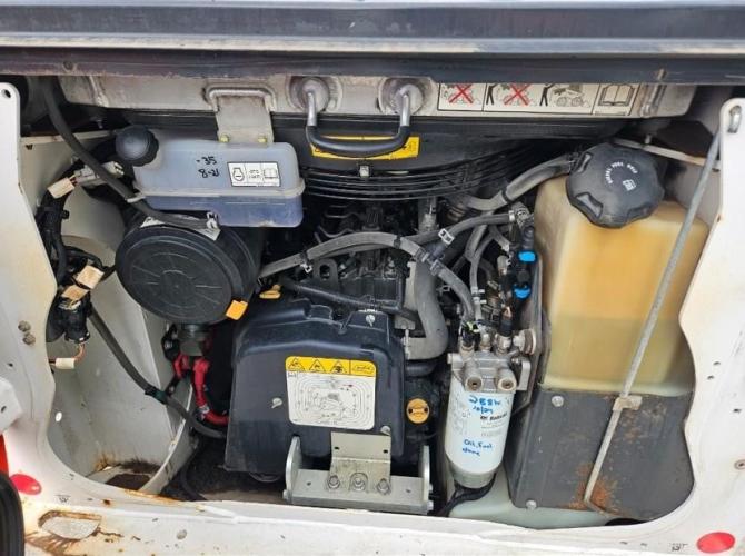 BOBCAT S76