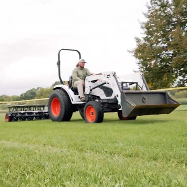 CT2040 Compact Tractor