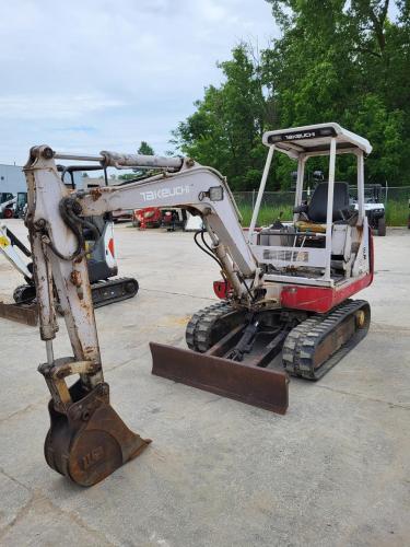 TAKEUCHI TB025