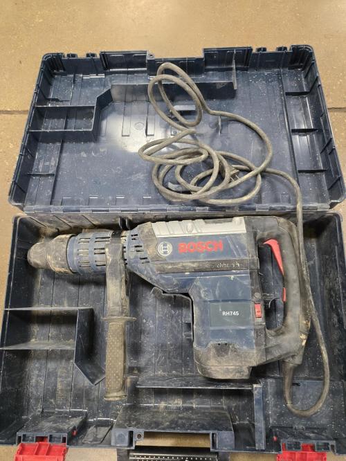2021 BOSCH RH745