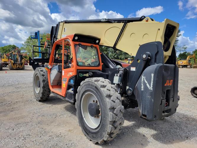 JLG 1255