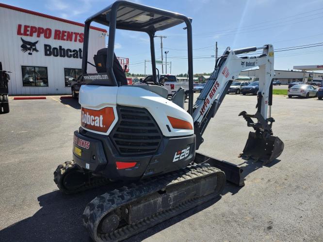 BOBCAT E26