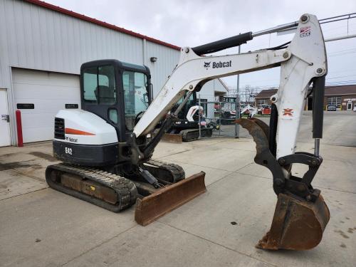 2018 BOBCAT E42R2