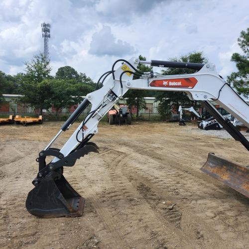 BOBCAT E40
