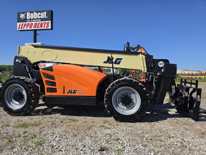 JLG 1043