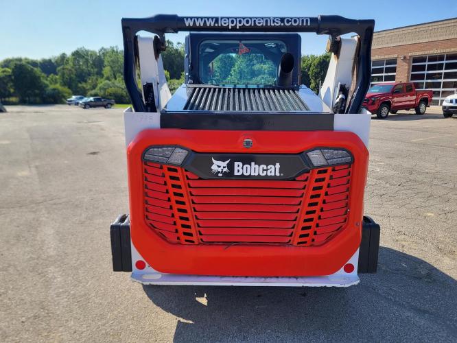 BOBCAT T66