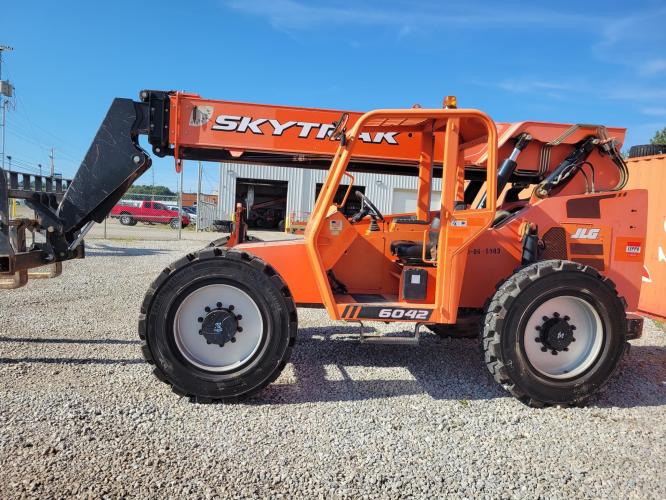 SKY TRAK 6042