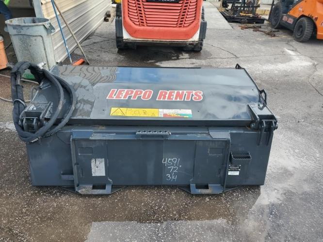 BOBCAT 72" SWEEPER BUCKET