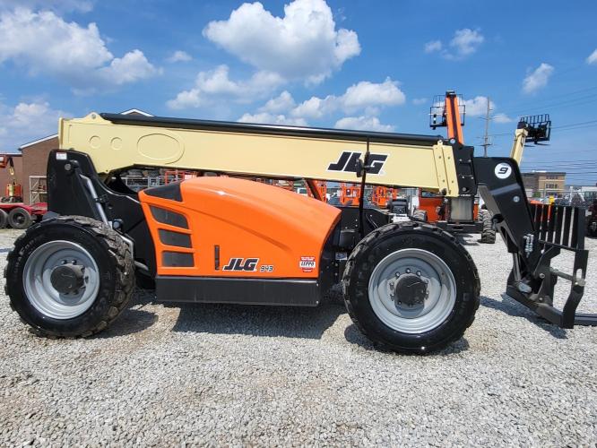 JLG 943