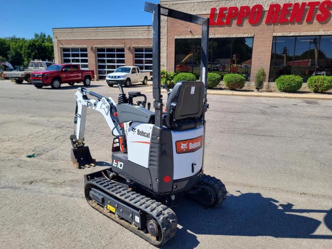 BOBCAT E10