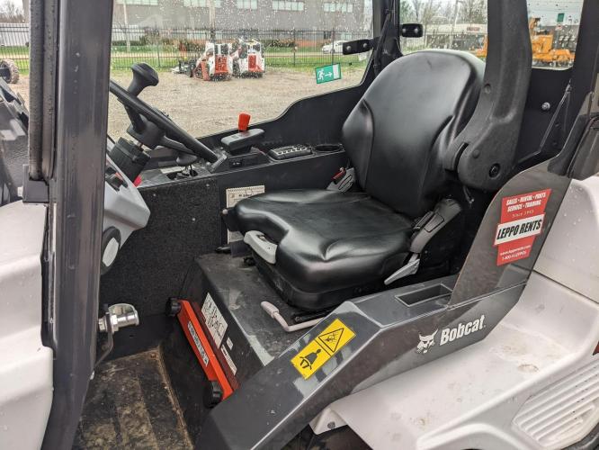 BOBCAT L28