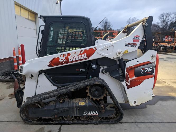 BOBCAT T76