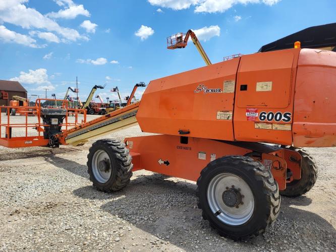 JLG 600S