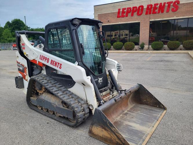 BOBCAT T66