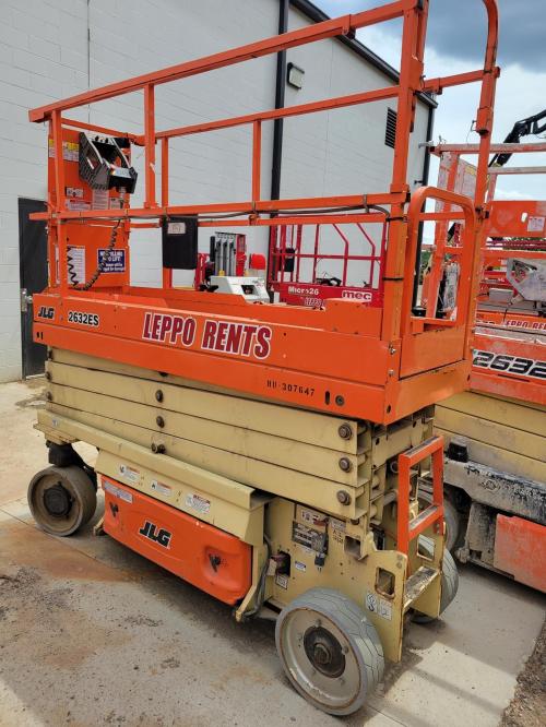 2020 JLG 2632ES