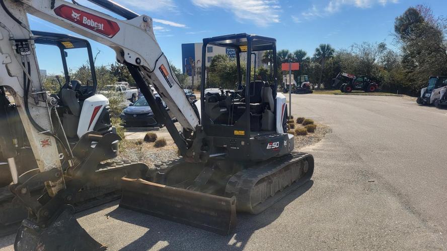 BOBCAT E50