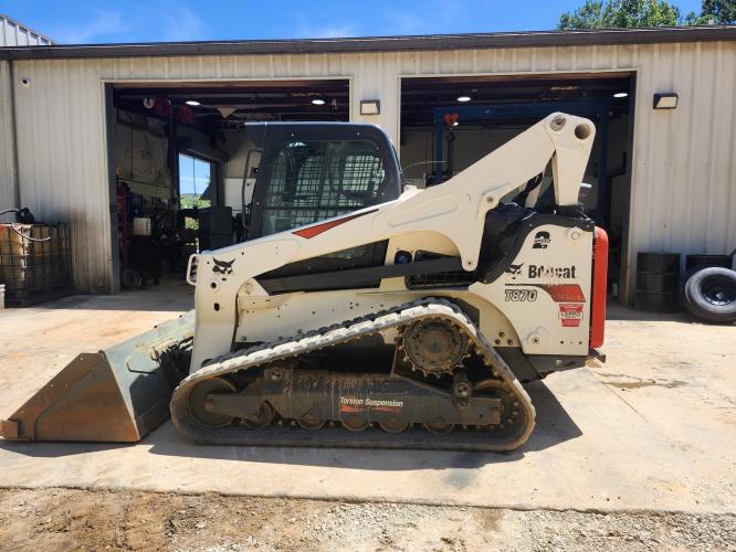 BOBCAT T870