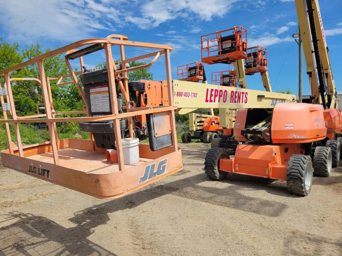 JLG 600S