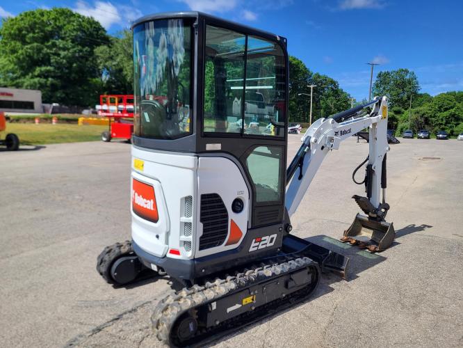 BOBCAT E20
