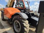 JLG 1075