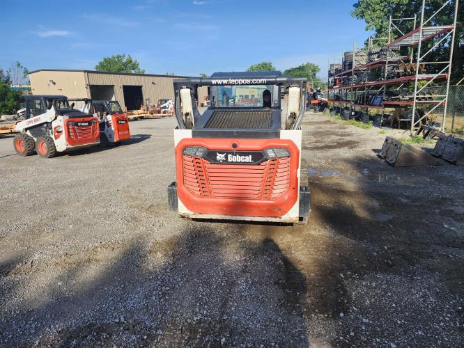 BOBCAT T66