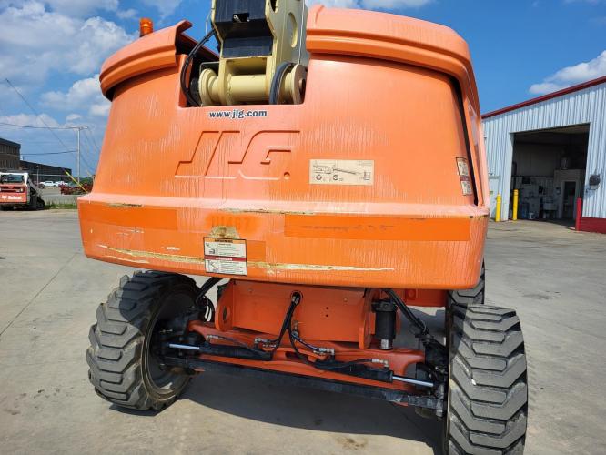 JLG 660SJ