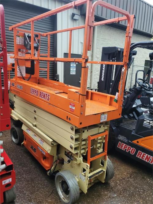 2020 JLG 2632ES