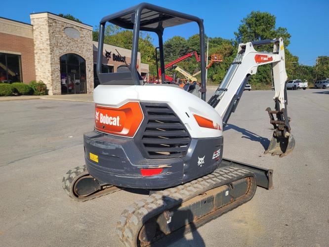 BOBCAT E35R2