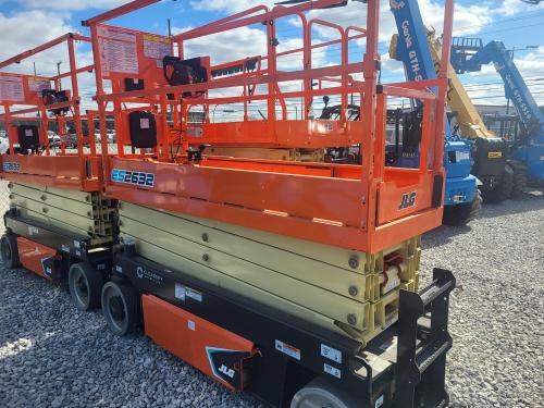 2025 JLG ES2632