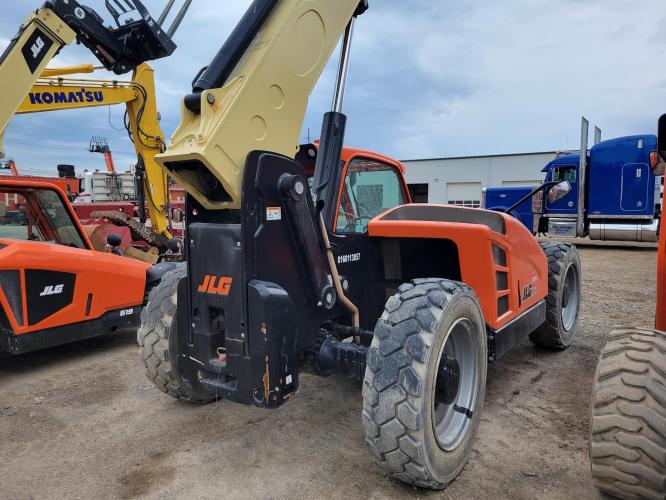 JLG 943