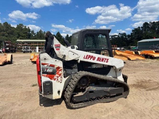 BOBCAT T66