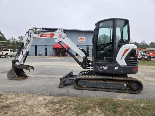 2023 BOBCAT E42R2