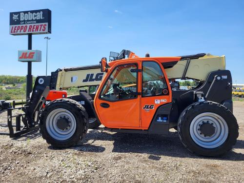 2026 JLG 943