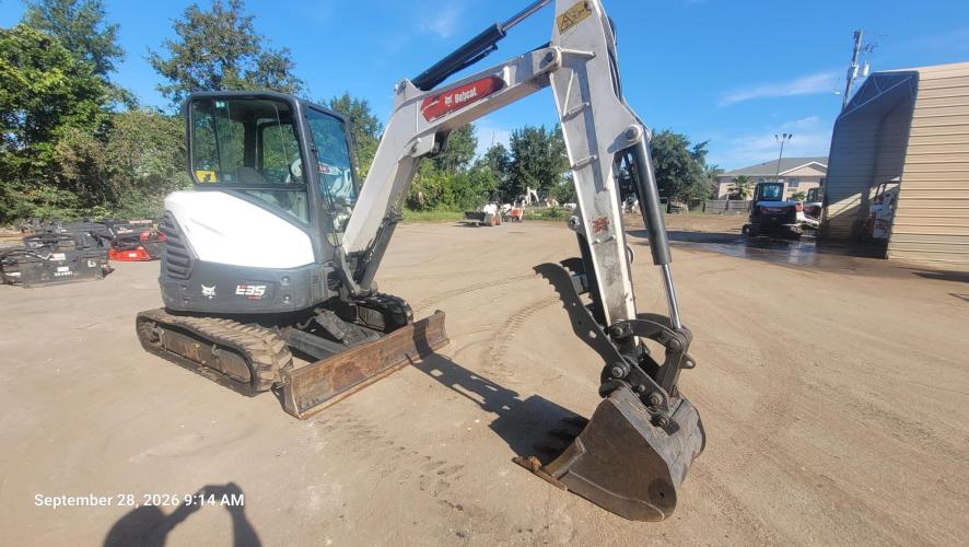 BOBCAT E35R2