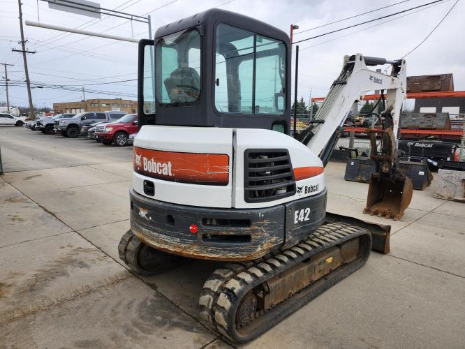 BOBCAT E42R2