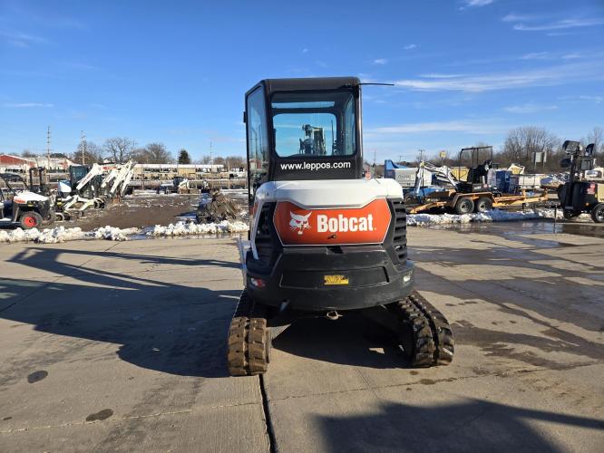 BOBCAT E35