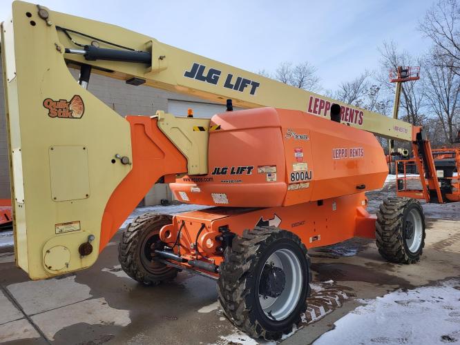 JLG 800AJ