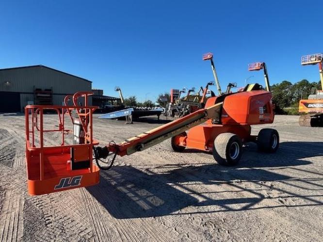 JLG 400S