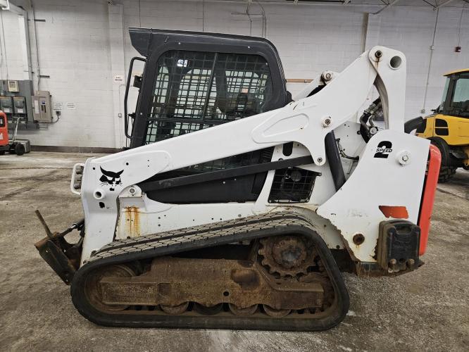 BOBCAT T595